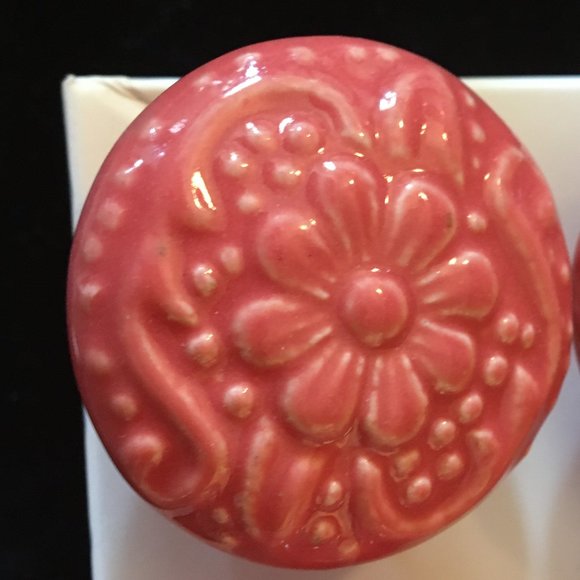 Vintage Retro Set of 6 Ceramic Drawer Pull Knobs - Picture 5 of 13